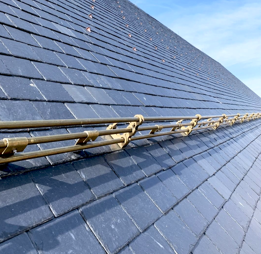 Pipe, Fence and Bar-Style